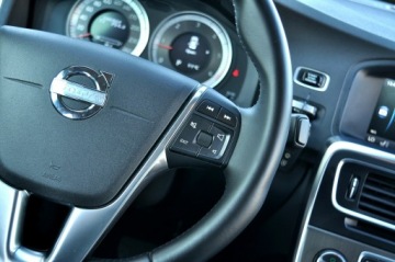 Volvo S60 II Sedan 2.0 D3 163KM 2012 Volvo S60 2.0 163 KM D3 Automat Navi Parktronik, zdjęcie 16