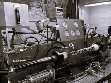 РУЛЕВОЙ ШЕСТЕРЕНЬ RENAULT LAGUNA III ДАТЧИК КОЛЕСНОЙ ШЕСТЕРНИ НОВАЯ ПРОКЛАДКА