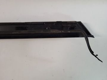 НАКЛАДКА ПЕРЕДНЕГО ОКНА СПРАВА, CITROEN C4 I