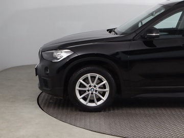 BMW X1 F48 2018 BMW X1 sDrive18i, Salon Polska, Serwis ASO, zdjęcie 13
