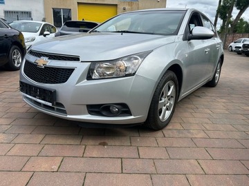 Chevrolet Cruze Hatchback 5d 1.8 16V DOHC 141KM 2012 Chevrolet Cruze 1.8 Benzyna Klima Alu Tempomat