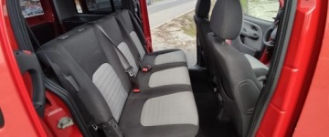 Fiat Doblo I 2005 Fiat Doblo bez rdzy , zadbany , klima 1.4 Benzyna 77KM, zdjęcie 19