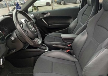 Audi A1 I Hatchback 3d 1.4 TFSI 122KM 2011 Audi A1 3-drzwiowe Zarejestrowany - benzyna - automat - S-line 1.4 Benzyna, zdjęcie 18