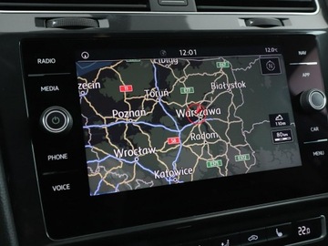 Volkswagen Golf VII Variant Facelifting 1.5 TSI ACT 150KM 2018 Volkswagen Golf automat 150KM R-Line PDC, zdjęcie 23