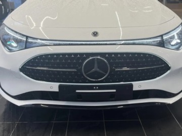 Mercedes CLA C118/X118 2025 MERCEDES-BENZ CLA 200 Progressive Sedan 1.5 (163KM) 2025, zdjęcie 4