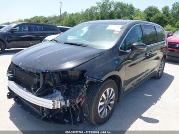 Chrysler Pacifica II 2024 Chrysler Pacifica 2024r, Hybrid, Select, 3.6L 3.6 Hybryda 260KM, zdjęcie 1