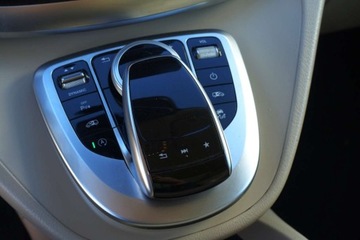 Mercedes Klasa V W447 2019 Mercedes-Benz Klasa V Bezwypadek SalonPL Kamera360 Tempomat 4Matic Pa, zdjęcie 31