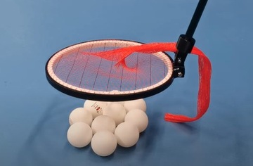 Zbieracz piłeczek do tenisa stołowego, robot