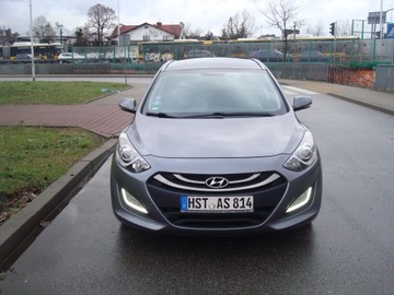 Hyundai i30 II Wagon 1.4 CVVT 100KM 2014 HYUNDAI i30 BENZYNA NAVI KAMERA ALU GRZANE FOTELE KLIMATRONIC Z NIEMIEC, zdjęcie 1