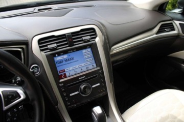 Ford Mondeo V Sedan 2.0 TDCi Twin-Turbo 210KM 2016 Ford Mondeo Vignale Serwisowany z Niemiec 2.0 Diesel 210KM, zdjęcie 6