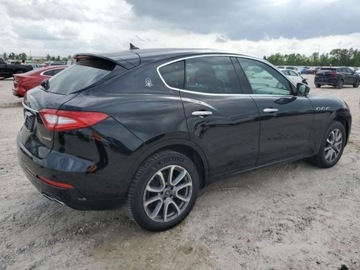 Maserati Levante 3.0 V6 GDI 350KM 2021 Maserati Levante 2021 MASERATI LEVANTE S 3.0 Benzyna 350KM, zdjęcie 3