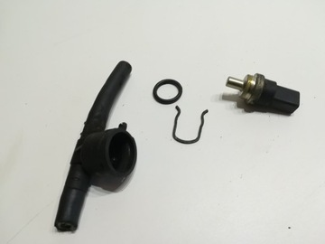 CZUJNIK TEMPERATURY PALIWA PASSAT GOLF FABIA I 1.9