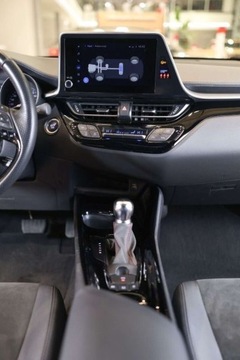 Toyota C-HR I Crossover Facelifting 1.8 Hybrid 122KM 2023 Toyota C-HR 1.8 Hybrid GPF GR Sport 1.8 Hybryda 122KM, zdjęcie 15