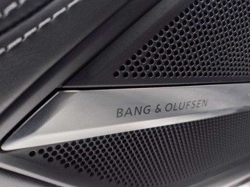 Audi A8 D5 S8 Facelifting 4.0 TFSI 571KM 2022 Audi S8 Audi S8 TFSI 571KM Tiptronic 4.0 Benzyna 571KM, zdjęcie 32