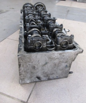 ГОЛОВКА ЦИЛИНДРА В КОМПЛЕКТЕ MERCEDES W163 ML 2.7 CDI