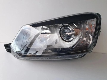 5L1941015 C SKODA YETI XENON FACELIFT LEVÝ SVĚTLO