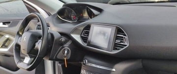 Peugeot 308 II 2014 Peugeot 308 1.6 HDI 120 kM Klima Nawigacja Temp LED Bluetooth Serwis GWARA, zdjęcie 3