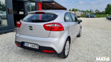 Kia Rio III Hatchback 3d 1.4 DOHC CVVT 109KM 2011 Kia Rio 1.4benz 109KM manual 6 biegow klima el szyby 1.4 Benzyna 109KM, zdjęcie 7