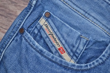 DIESEL LARKEE REGULAR STRAIGHT JEANS 008AT SPODNIE 32/32