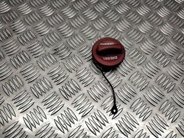 MERCEDES-BENZ E W212 2011 ZADNÍ STRANA PRAVÁ ZÁCPA  PLNĚNÍ PALIVA