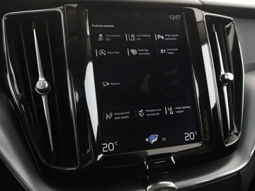 Volvo XC60 II 2019 Volvo XC 60 mHEV 4x4 automat full LED półskóra, zdjęcie 26