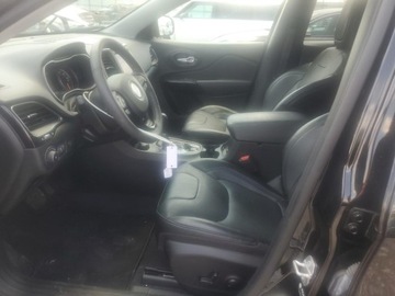 Jeep Cherokee V 2023 Jeep Cherokee Altitude Lux 2023 2.4l 2.4 Benzyna 180KM, zdjęcie 7