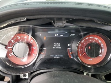 Dodge Challenger III 2022 Dodge Challenger SRT Hellcat 2022 6.2l 6.2 Benzyna 717KM, zdjęcie 9