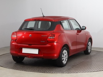 Suzuki Swift VI Hatchback Facelifting 1.2 DualJet SHVS 83KM 2021 Suzuki Swift 1.2, Salon Polska, VAT 23%, Klima, zdjęcie 4