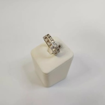 SREBRNY PIERŚCIONEK 4,13G R15
