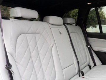 BMW X5 G05 SUV Plug-In Facelifting 3.0 50e 490KM 2025 BMW X5 xDrive50e Sport Suv 3.0 (489KM) 2025, zdjęcie 13