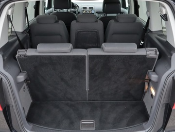 Volkswagen Touran II 2.0 TDI 140KM 2012 VW Touran 2.0 TDI, DSG, 7 miejsc, Klima, zdjęcie 18