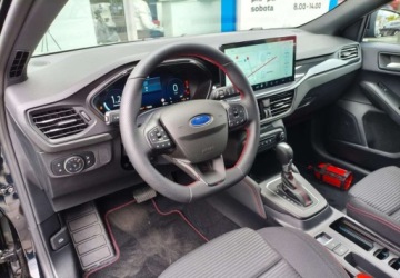 Ford Focus IV Kombi Facelifting 1.0 EcoBoost MHEV 155KM 2025 Ford Focus Ford Focus 1.0 EcoBoost mHEV ST-Line X Benzyna 155KM, zdjęcie 14