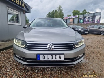 Volkswagen Passat B8 Variant 2.0 TDI BlueMotion SCR 150KM 2017 Volkswagen Passat Full Led Masaze Radar Kamera 2.0 Diesel 150KM, zdjęcie 2
