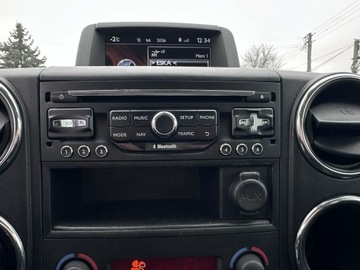 Citroen Berlingo II Van Long Facelifting 1.6 HDi 92KM 2015 Citroen Berlingo XTR/Pół automat/1.6 HDI 92KM/, zdjęcie 34