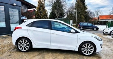 Hyundai i30 II Wagon 1.6 GDI 135KM 2014 Hyundai i30 BENZYNA 5 DRZWI KLIMA niski przebieg super okazja 1.6, zdjęcie 10