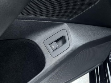 Volkswagen Arteon Shooting Brake R 2.0 TSI 320KM 2023 Volkswagen Arteon Shooting Brake R 320KM 4motion F, zdjęcie 32