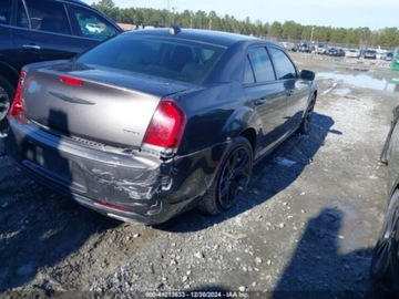 Chrysler 300C II 2021 Chrysler 300 Touring, 2021r., 3.6L 3.6 Benzyna 292KM, zdjęcie 2