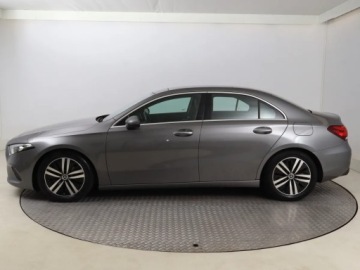 Mercedes Klasa A W177/V177 2021 Mercedes A A 180, Salon Polska, Automat, VAT 23%, zdjęcie 2