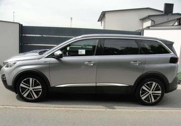 Peugeot 5008 II Crossover 2.0 BlueHDI 180KM 2017 Peugeot 5008 2,0 HDI Wersja GT 7-osobowa 2.0 Diesel 180KM, zdjęcie 18
