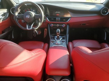 Alfa Romeo Giulia II Sedan Facelifting 2.0 Turbo 280KM 2020 Alfa Romeo Giulia TI 2020 2.0l 2.0 Benzyna 280KM, zdjęcie 8