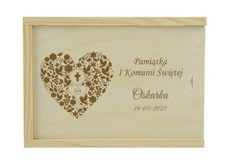 ДЕРЕВЯННАЯ КОРОБКА ДЛЯ ФОТОПРИНТОВ 21x15 С ГРАВИРОВКОЙ -