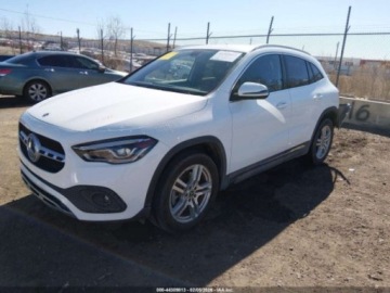Mercedes GLA II 2021 Mercedes-Benz GLA 250 2021 2.0 Benzyna 221KM, zdjęcie 1