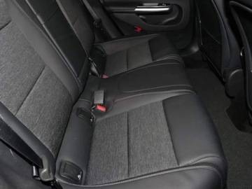 Mercedes CLA C118/X118 2025 MERCEDES-BENZ CLA 200 Progressive Sedan 1.5 (163KM) 2025, zdjęcie 10