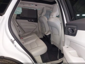 Volvo XC60 II 2025 Volvo XC 60 B5 Core 2025 2.0 Benzyna 247KM, zdjęcie 12
