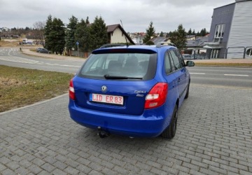 Skoda Fabia II Kombi 1.4 i 16V 85KM 2009 Skoda Fabia 1.4MPi 86KM Kombi Klima 1.4 Benzyna 86KM, zdjęcie 5