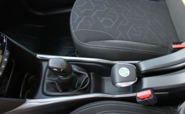 Peugeot 2008 I SUV Facelifting 1.2 PureTech 82KM 2019 Peugeot 2008 1.2B 83KM klimatronik zarejestrowany zadbany 1.2 Benzyna 83KM, zdjęcie 10