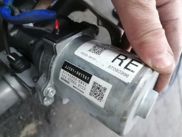 PEUGEOT 108 ČERPADLO SERVA