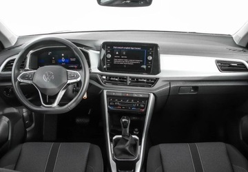 Volkswagen T-Roc I SUV Facelifting 1.5 TSI ACT 150KM 2024 Volkswagen T-Roc 1.5 TSI 150KM DSG Life Fotele Podgrzewane Tempomat Aktywny, zdjęcie 13