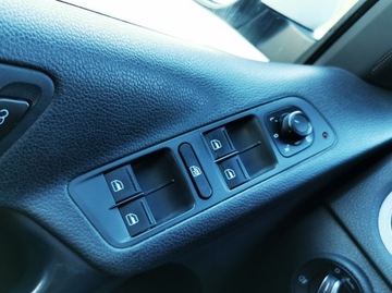 Volkswagen Tiguan I SUV Facelifting 2.0 TSI 210KM 2016 VW TIGUAN Bezwypadkowy, 4x4, Facelifting 2.0 TSI 210KM, Podgrzewane fotele, zdjęcie 12