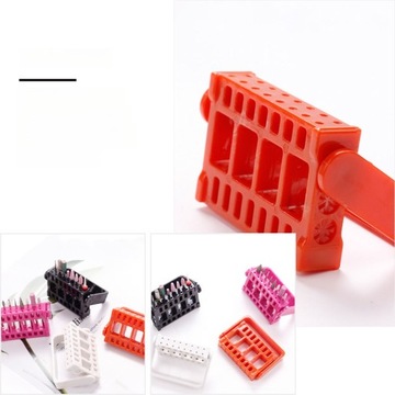 POJEMNIK DO PRZECHOWYWANIA NARZĘDZI DO ZDOBYCIA GWOŹDZI